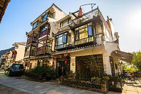 Secret Courtyard Resort Hotel