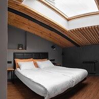 The Faces Petrogradskaya