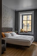 The Faces Petrogradskaya