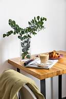 The Faces Petrogradskaya