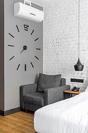 The Faces Petrogradskaya