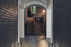 The Faces Petrogradskaya