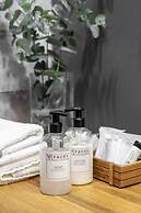 The Faces Petrogradskaya