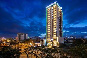 Grand Jeep Hotel Danang