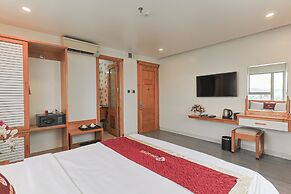 Grand Jeep Hotel Danang