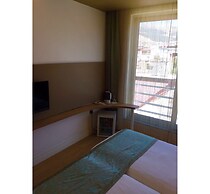 Kentpark Exclusive Hotel