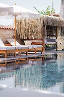 Alacati Limonaia Hotel