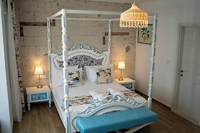 Alacati Limonaia Hotel