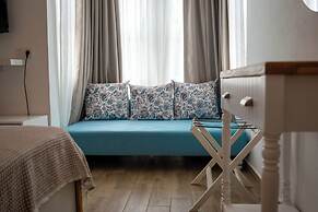 Alacati Limonaia Hotel