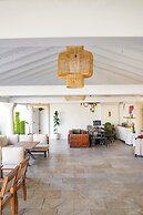 Alacati Limonaia Hotel
