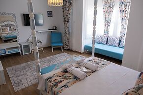 Alacati Limonaia Hotel