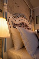 Alacati Limonaia Hotel