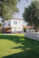 Alacati Limonaia Hotel