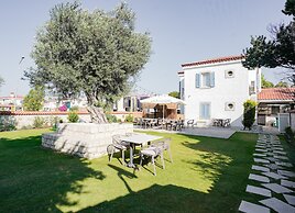 Alacati Limonaia Hotel