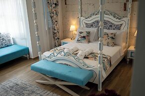 Alacati Limonaia Hotel