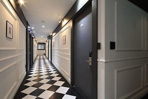 Brown Dot Hotel Jinhae