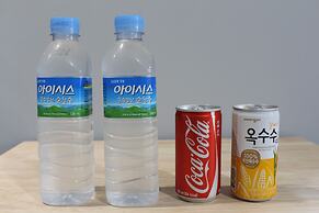 Brown Dot Hotel Jinhae