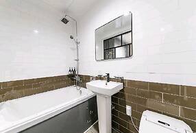 Brown Dot Hotel Jinhae