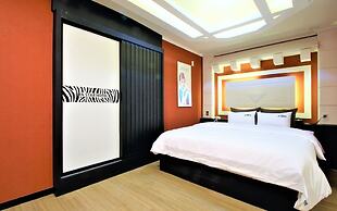 Instar Hotel Yangsan