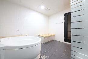 Instar Hotel Yangsan