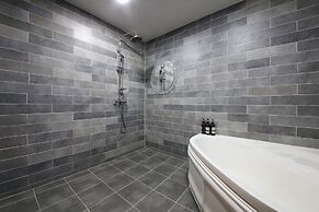 Instar Hotel Yangsan