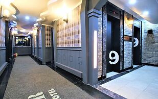 Instar Hotel Yangsan