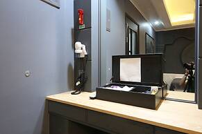 Instar Hotel Yangsan