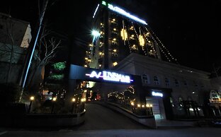 Instar Hotel Yangsan