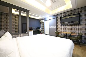Instar Hotel Yangsan