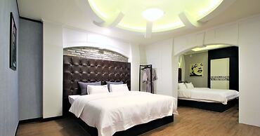 Instar Hotel Yangsan