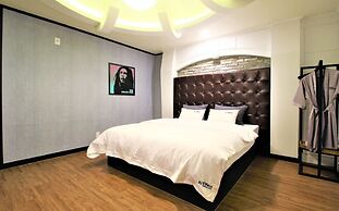 Instar Hotel Yangsan