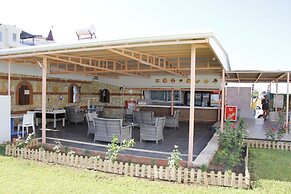 Sunset Village Apart Hotel