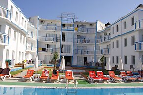 Sunset Village Apart Hotel