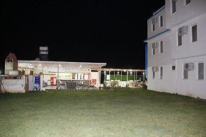 Sunset Village Apart Hotel