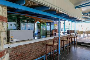 Sunset Village Apart Hotel