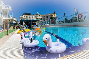 Sunset Village Apart Hotel