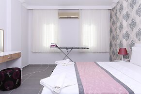 Sunset Village Apart Hotel