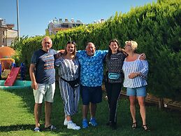 Sunset Village Apart Hotel