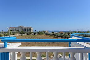 Sunset Village Apart Hotel