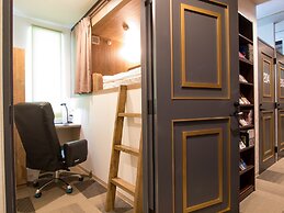 Comics & CapsuleHotel COMICAP Sapporo