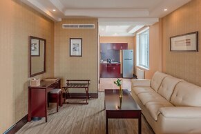 The Grand Hill Hotel