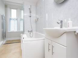 Orchard Garden Apartment