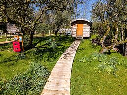 Orchard Hideaways