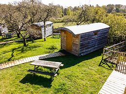 Orchard Hideaways