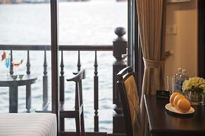 Alisa Premier Cruise