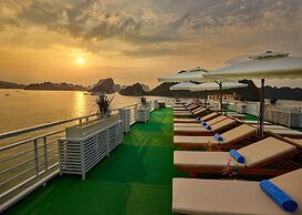Alisa Luxury Cruise