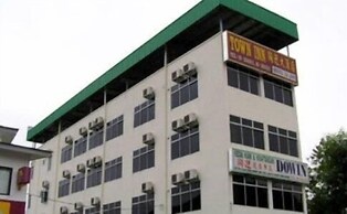 Town Inn Hotel