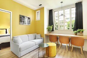 YAYS Paris Zola by Numa