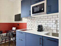 YAYS Paris Zola by Numa