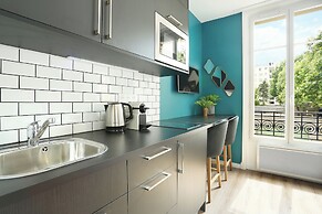 YAYS Paris Zola by Numa